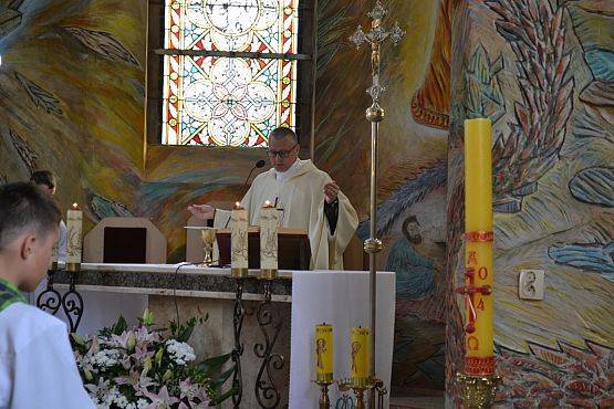 Grafika #1: Uroczyste rozpoczęcie roku szkolnego 2014/2015