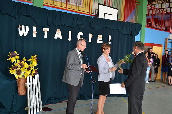 Grafika #5: Uroczyste rozpoczęcie roku szkolnego 2014/2015