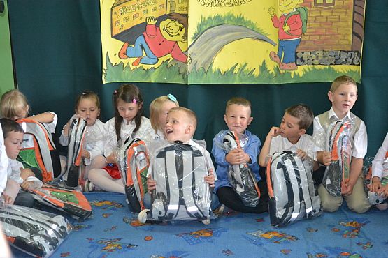 Grafika #4: Wyprawki dla przyszłych pierwszoklasistów od firmy Gaz System