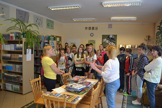 Grafika #2: Szóstoklasiści z Garczegorza z wizytą w naszej szkole