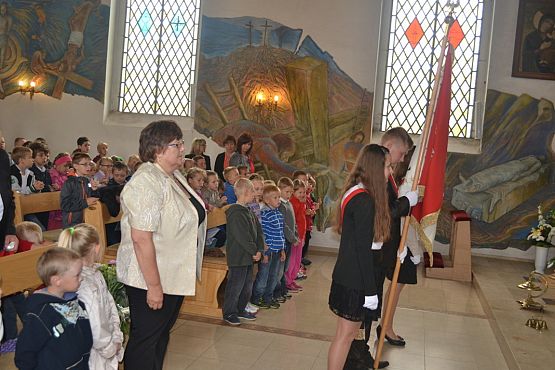 Grafika #14: Uroczysta msza na zakończenie roku szkolnego