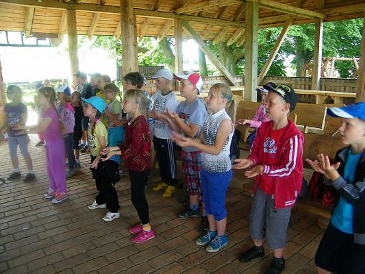 Grafika #2: Wycieczka z przygodą