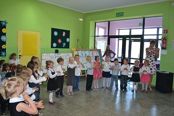 Grafika #2: Dzień Matki