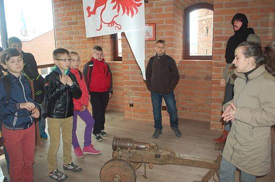 Grafika #3: Wycieczka do muzeum w Lęborku