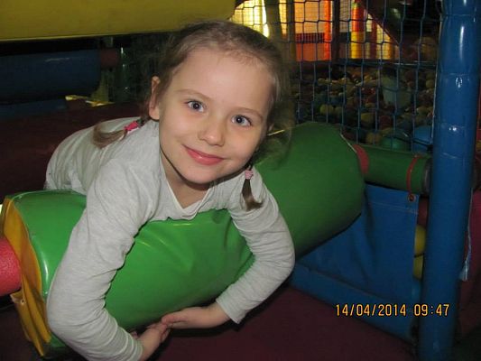 Grafika #2: Pięciolatki w Smykolandii