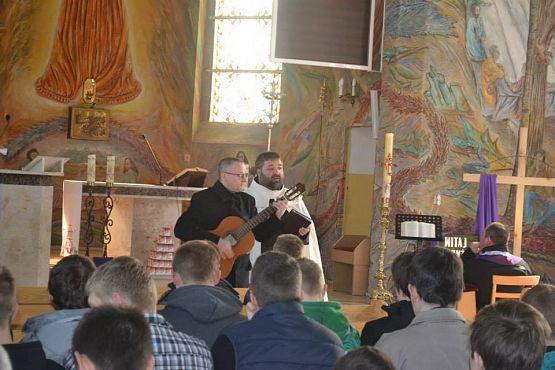 Grafika #5: Rekolekcje Wielkopostne