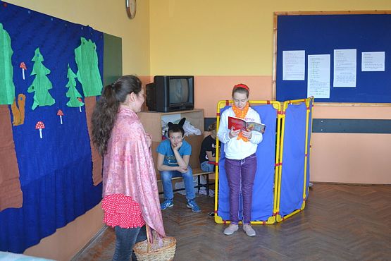 Grafika #2: Przedstawienie klasy IV