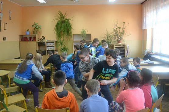 Grafika #2: Akcja profilaktyczna Kontakt – bus