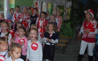 Grafika #1: Święto Niepodległości