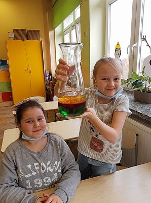 Grafika #23: Eksperymenty z wodą