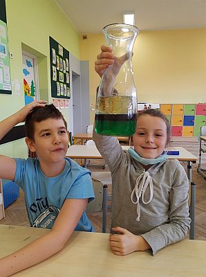 Grafika #22: Eksperymenty z wodą