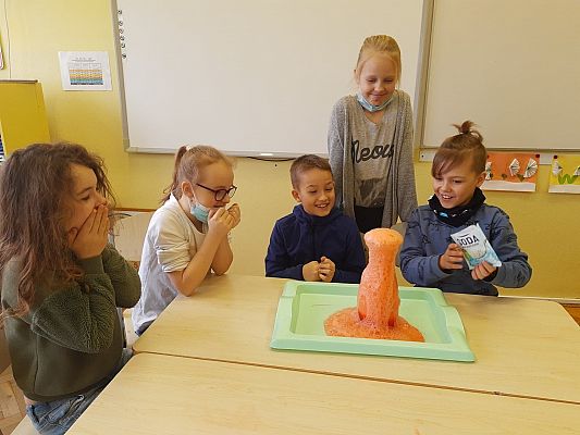 Grafika #31: Eksperymenty z wodą