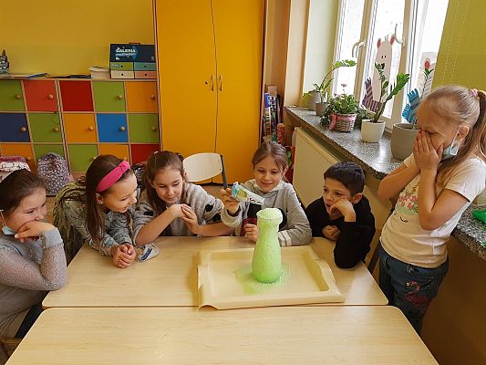 Grafika #34: Eksperymenty z wodą