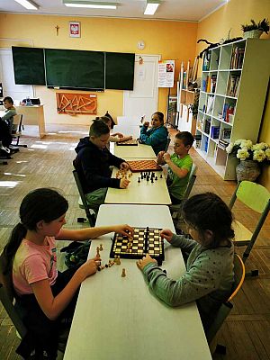 Grafika #8: GRAMY W SZACHY