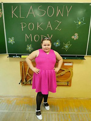 Grafika #10: KLASOWY POKAZ MODY