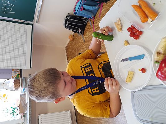 Grafika #30: Ufoludki - Kosmiczny Świat w klasie pierwszej