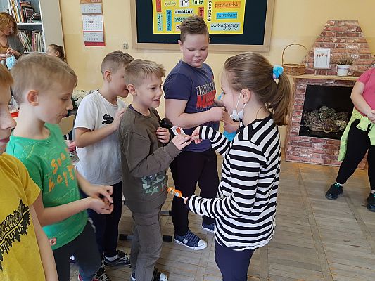 Grafika #8: Dzień Mężczyzny