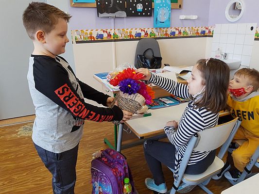 Grafika #10: Dzień Kobiet